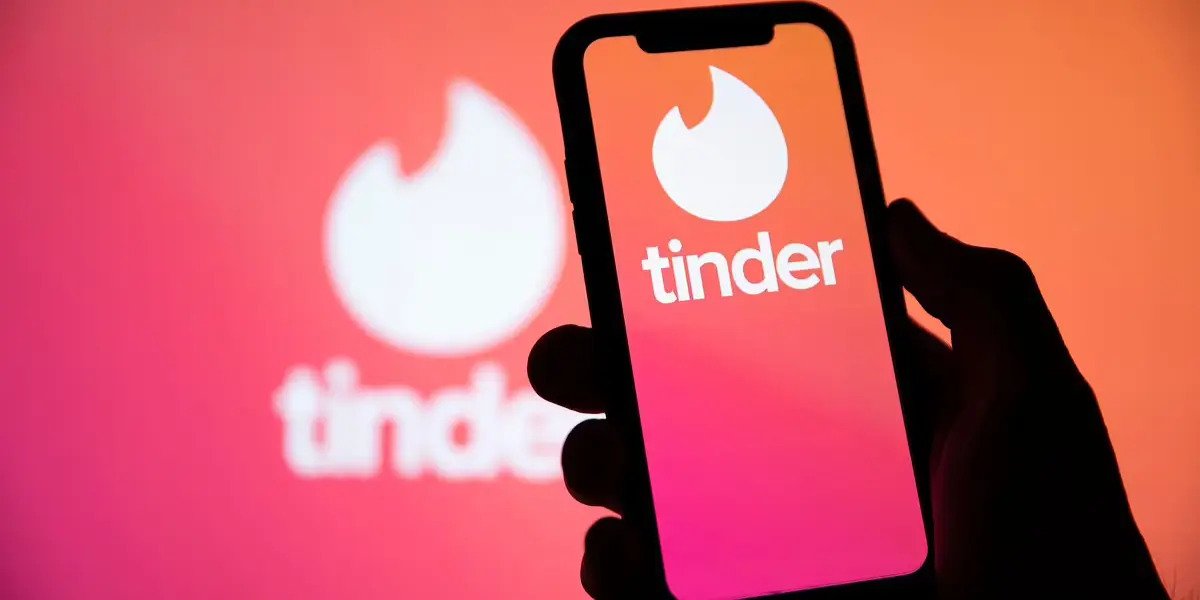 The Tinder App: Revolutionizing Online Dating